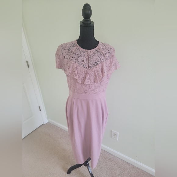 💫❣️ASOS Lace Pencil Midi Dress💫❣️ - Picture 4 of 9